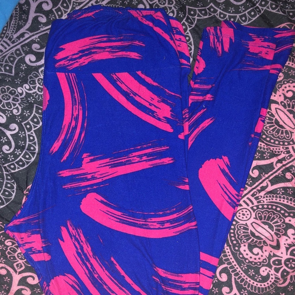 Tall&Curvy Lularoe Leggings